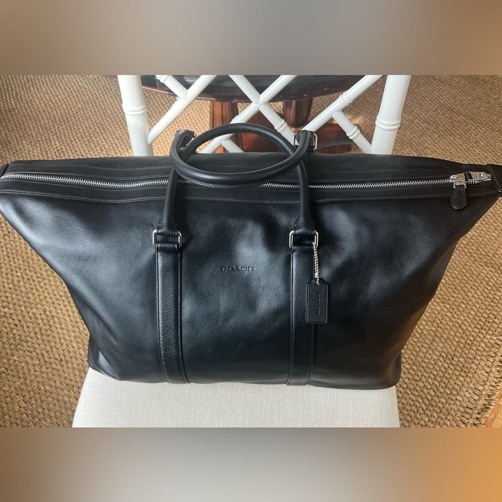 Coach Voyager Bag GIFT idea!Black leather! NWT CHRISTMAS gift idea